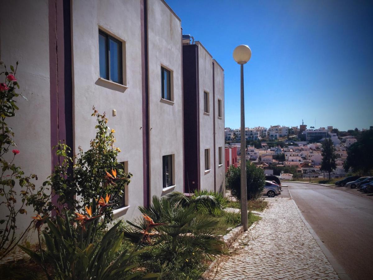 Apartment Beta - 2 Bedrooms, Private Rooftop Patio With Hot Tub, Bbq And View Ferragudo  Extérieur photo