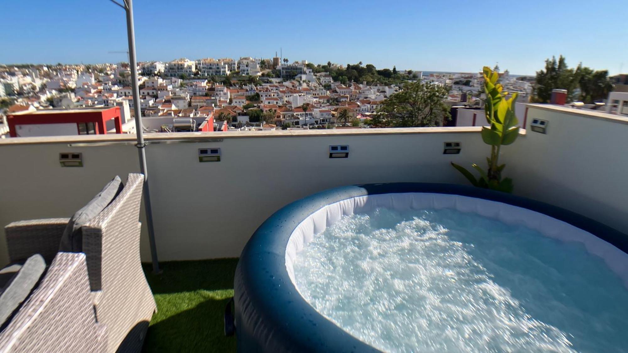 Apartment Beta - 2 Bedrooms, Private Rooftop Patio With Hot Tub, Bbq And View Ferragudo  Extérieur photo